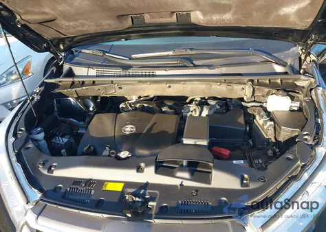 2018 Toyota Highlander Xle from USA, damaged, VIN 5TDKZRFH7JS550469